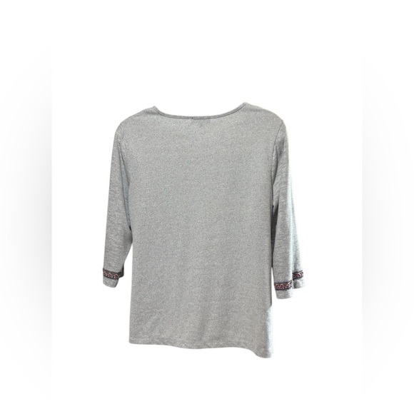 NWOT, Claire France, Plus Size Floral Sweater, 2X, Gray - Picture 8 of 10